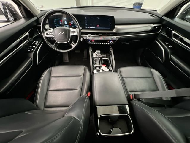 Used 2025 Gray Kia S image 2