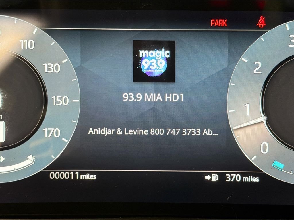 New 2026 Santorini Black Land Rover S image 12