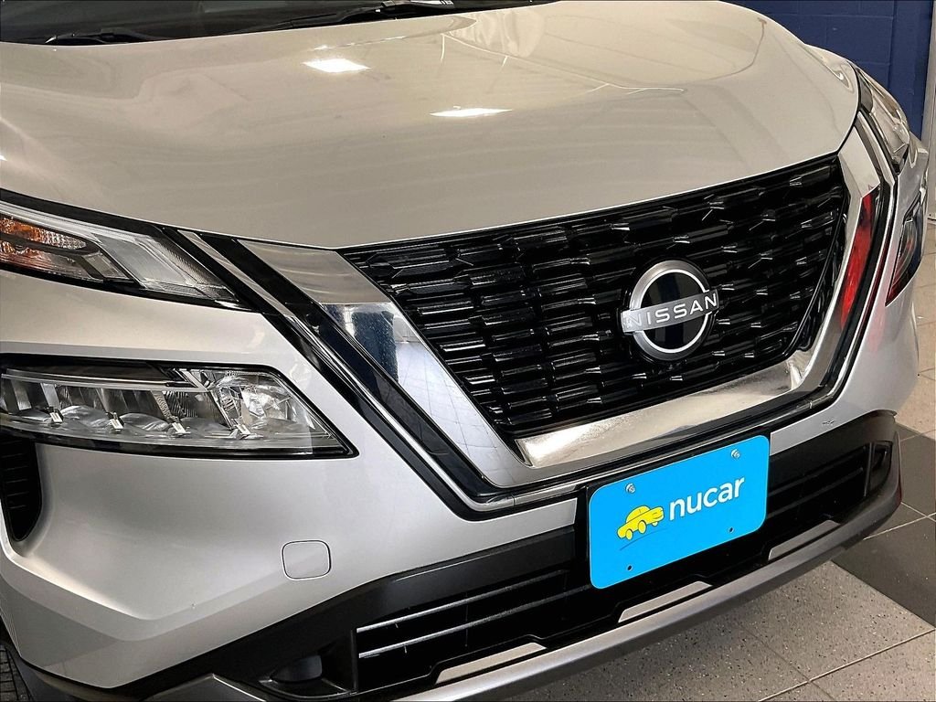 Certified Used 2023 Silver Nissan SL image 31