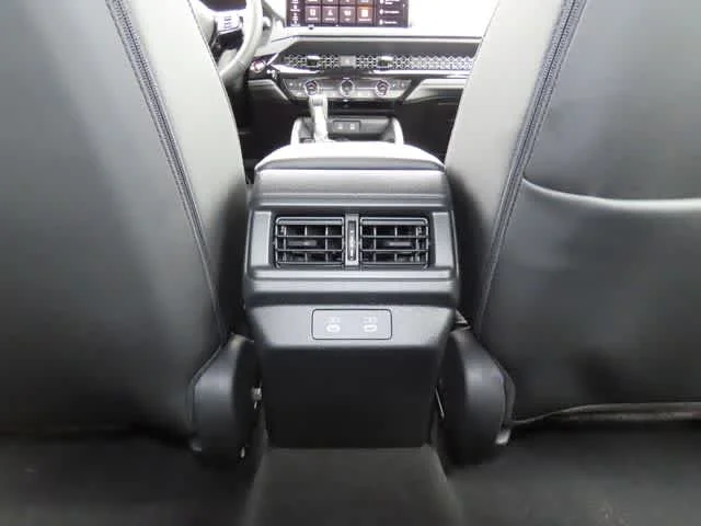 New 2026 Platinum White Pearl Honda Touring image 28