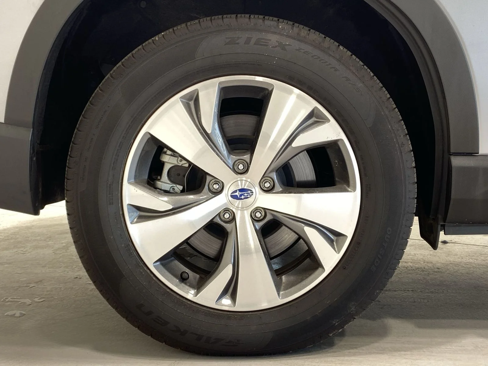 2024 Subaru Ascent Premium - Photo 10