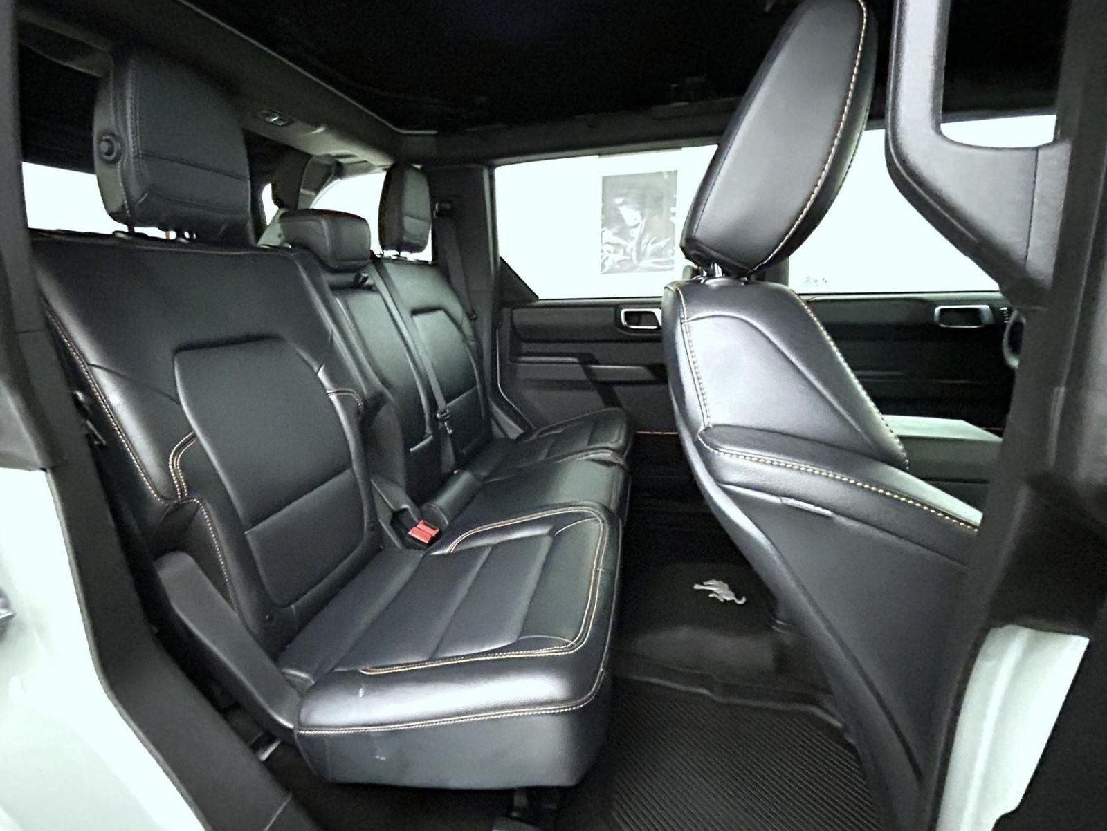 Used 2024 Green Ford Badlands image 18
