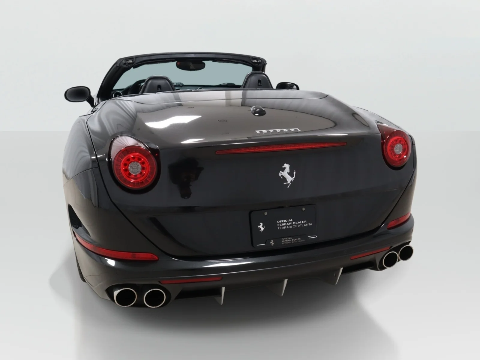 2016 Ferrari California T Base - Photo 12