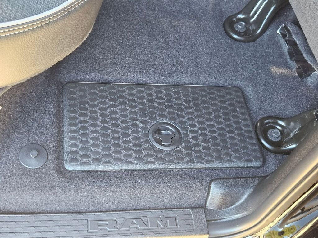 2026 RAM 2500 Limited - Photo 39