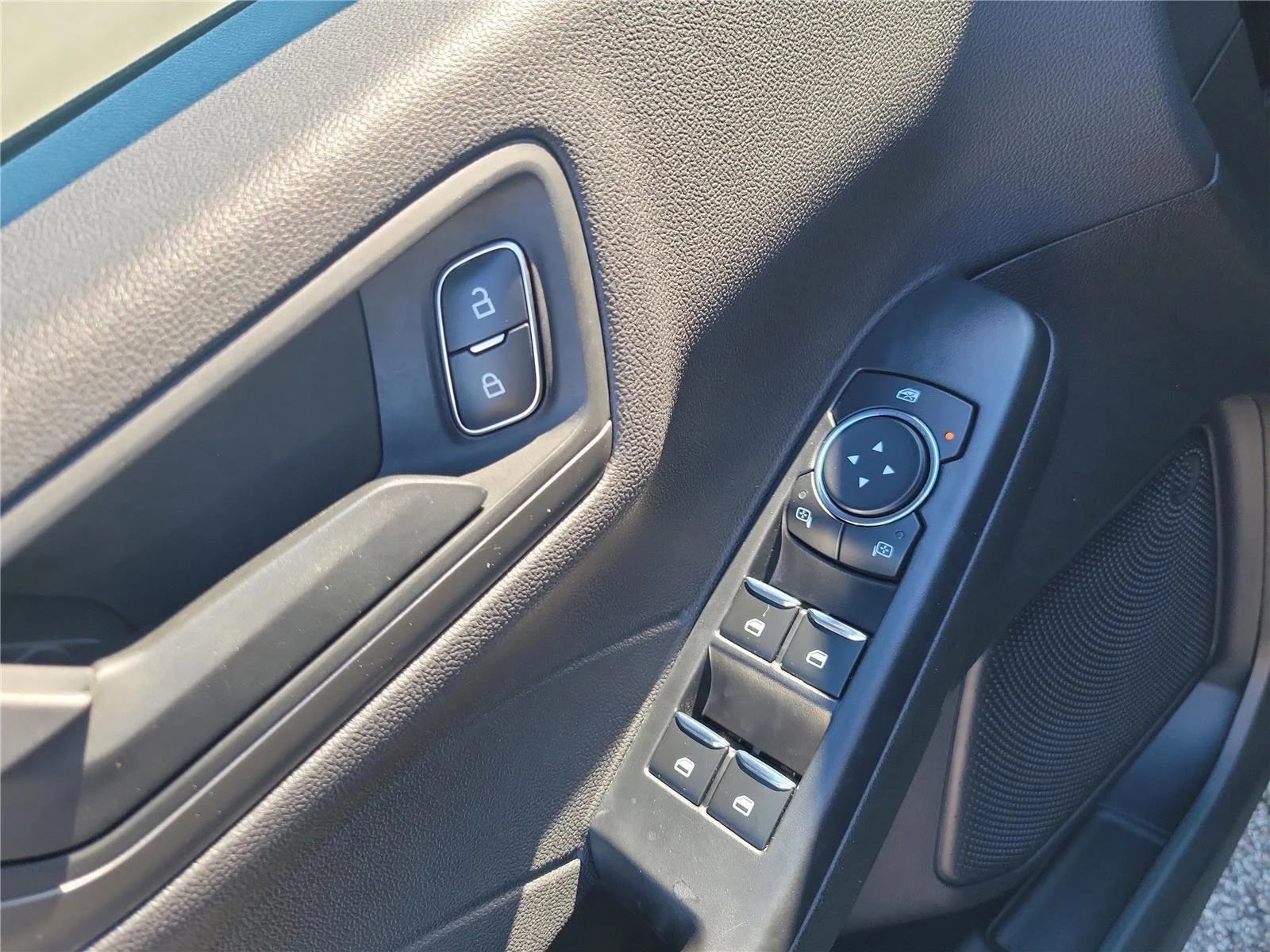 2024 Ford Escape Active - Photo 21