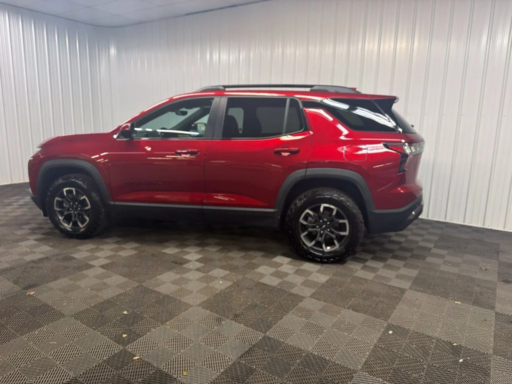 Used 2025 Red Chevrolet ACTIV image 4