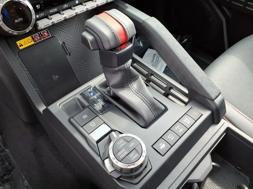 2026 Toyota Tacoma TRD Pro - Photo 17