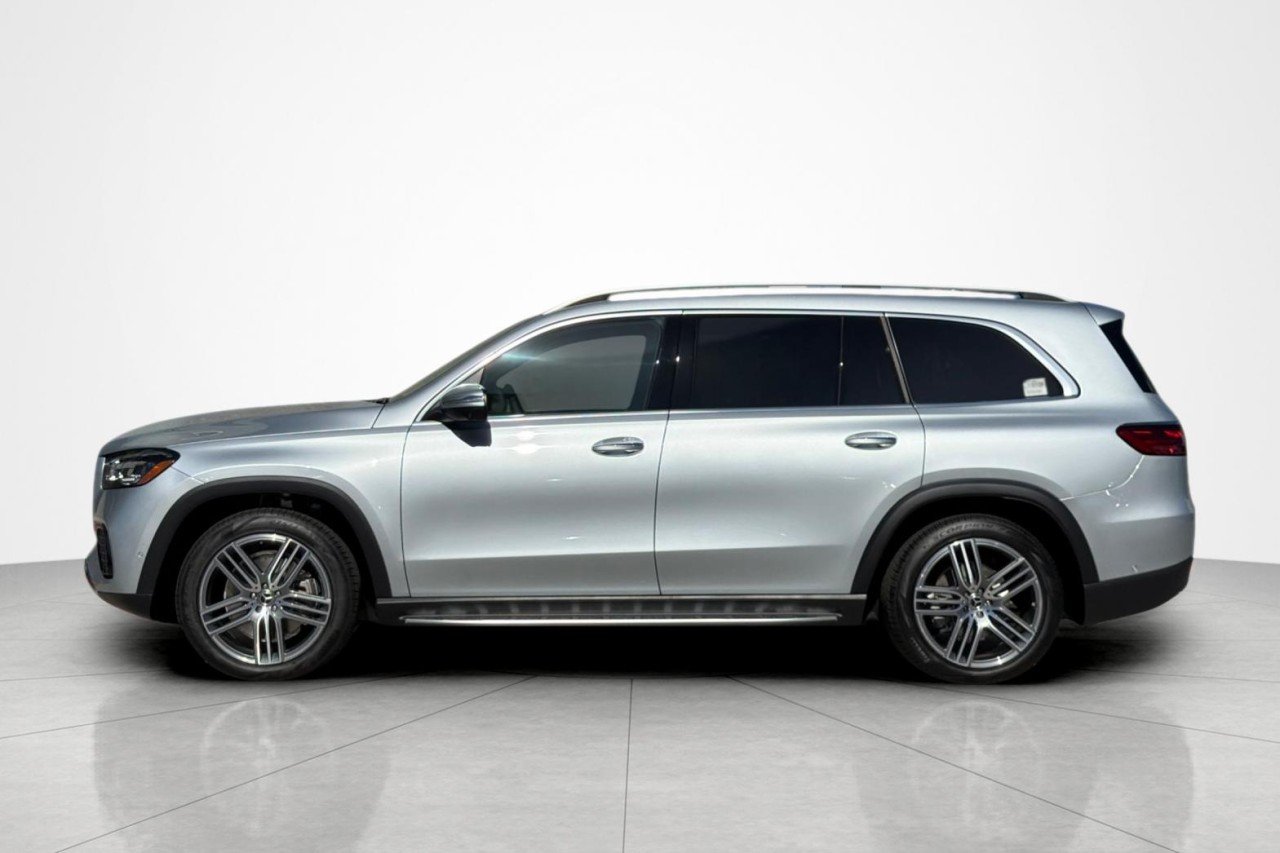 New 2026 Cirrus Silver Metallic Mercedes-Benz GLS 450 4MATIC® SUV image 2