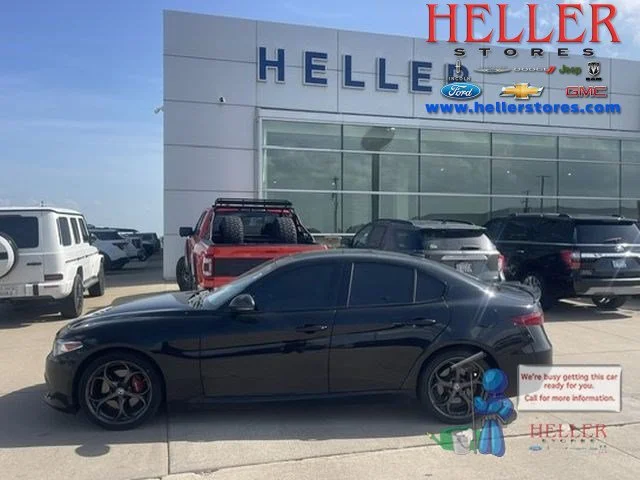 Used 2018 Alfa Black Alfa Romeo Ti Sport image 1