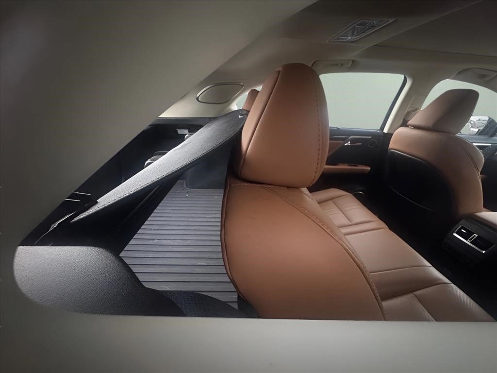 Used 2022 Mica Lexus RX 350 image 21