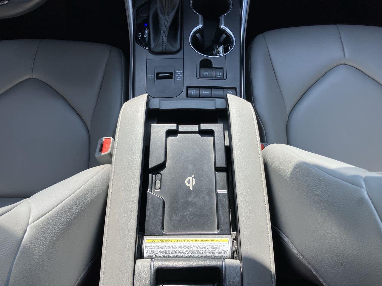Used 2021 Gray (Magnetic Gray Metallic) Toyota XLE image 18