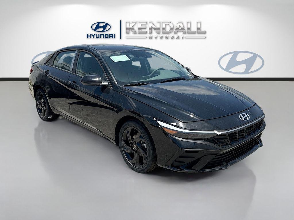 New 2026 Abyss Black Hyundai SEL Sport image 1