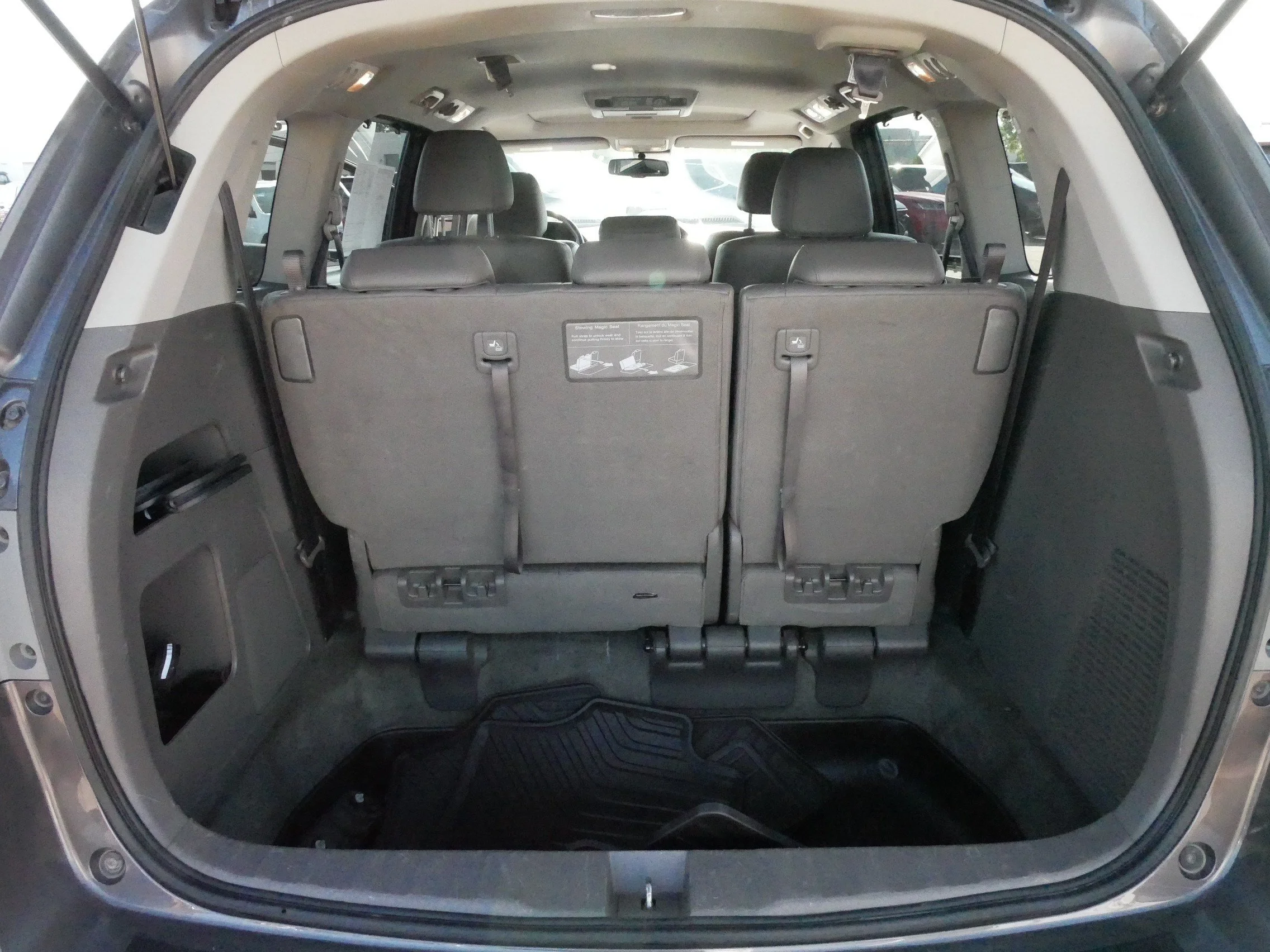 Used 2016 Smoky Topaz Metallic Honda Touring image 18