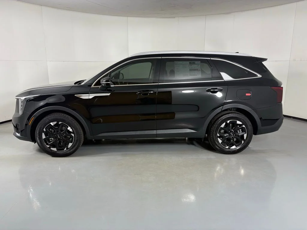 2026 Kia Sorento S - Photo 5