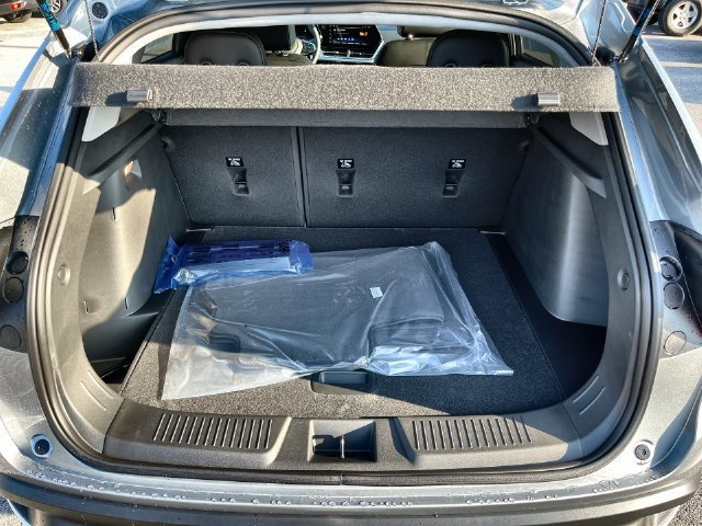2026 Chevrolet Trax photo 27 of 40