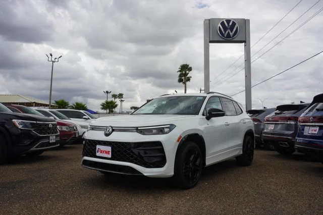 2026 Volkswagen Tiguan SE R-Line Black