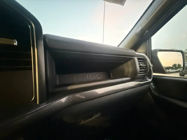 Used 2025 White Chevrolet LT image 26