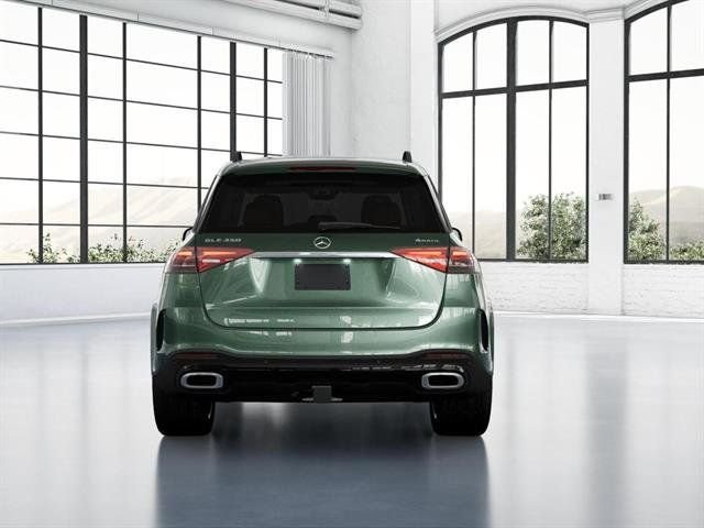 New 2026 MANUFAKTUR Ireland Mid Green Metallic Mercedes-Benz GLE 350 image 24