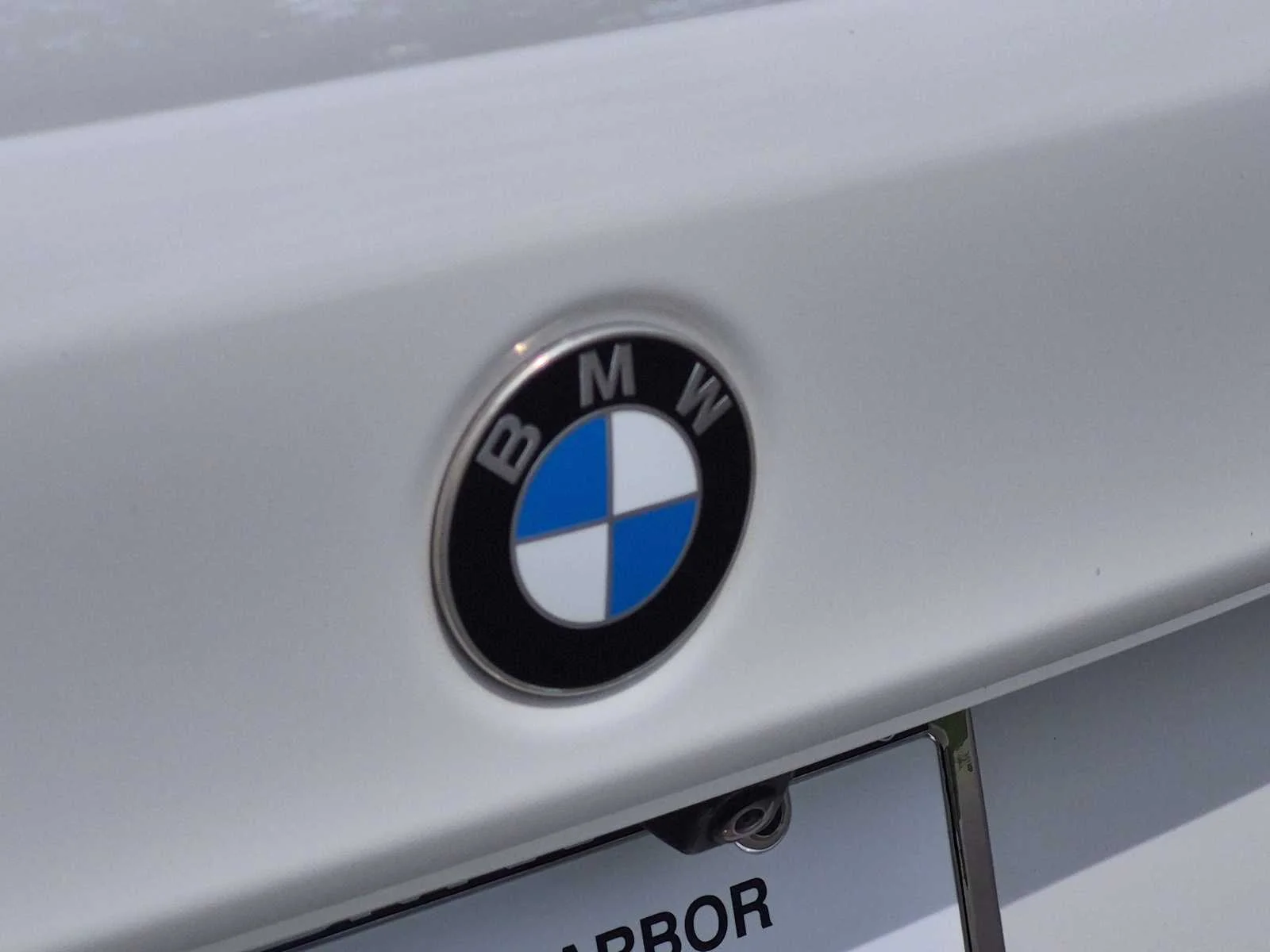 Used 2021 Alpine White BMW 540i xDrive image 11