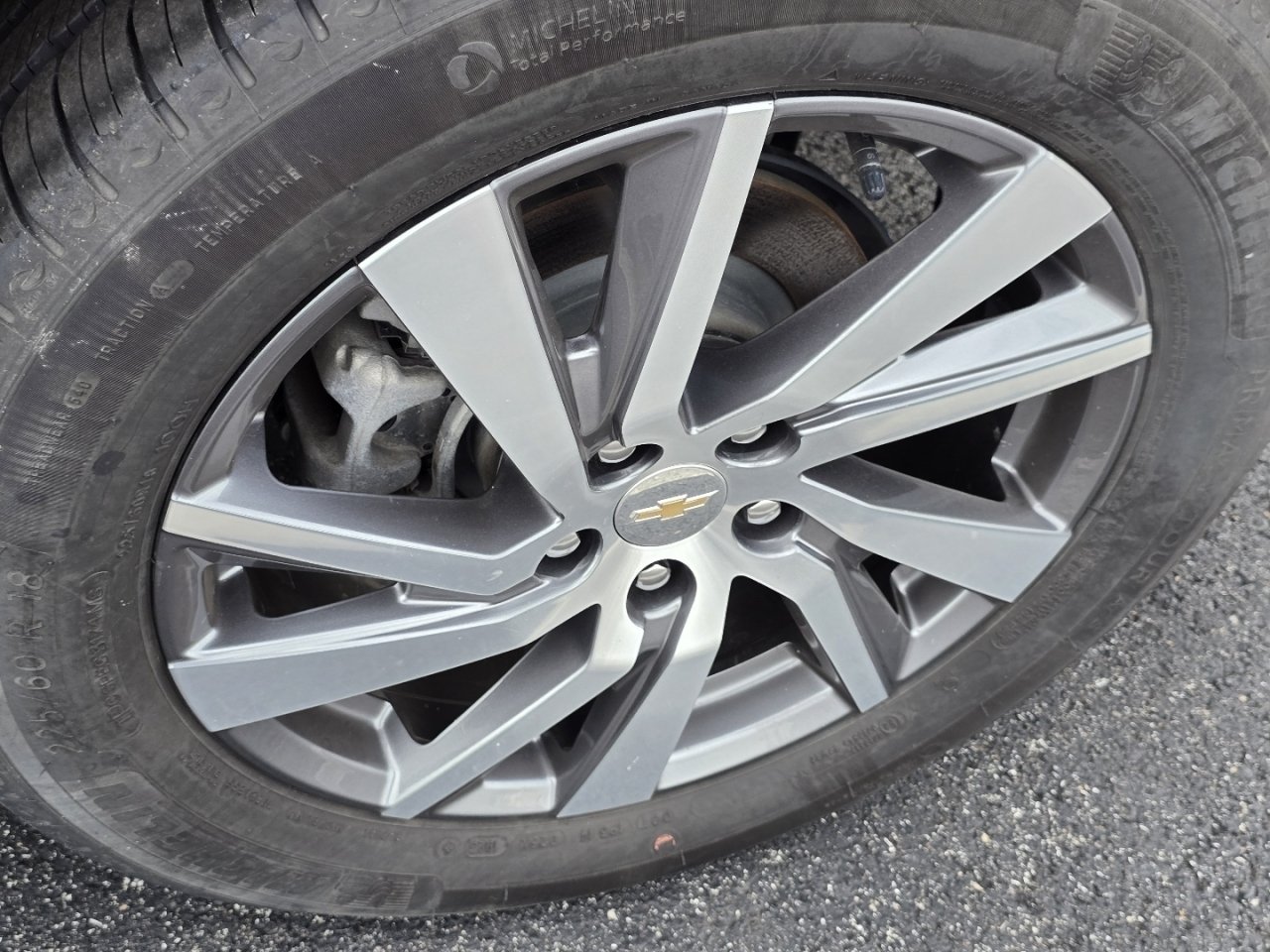 2024 Chevrolet Equinox Premier - Photo 23