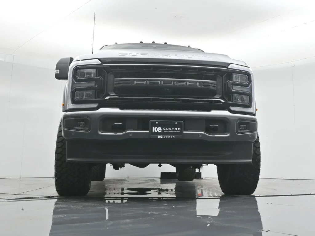 New 2026 Carbonized Gray Metallic Ford Lariat image 48