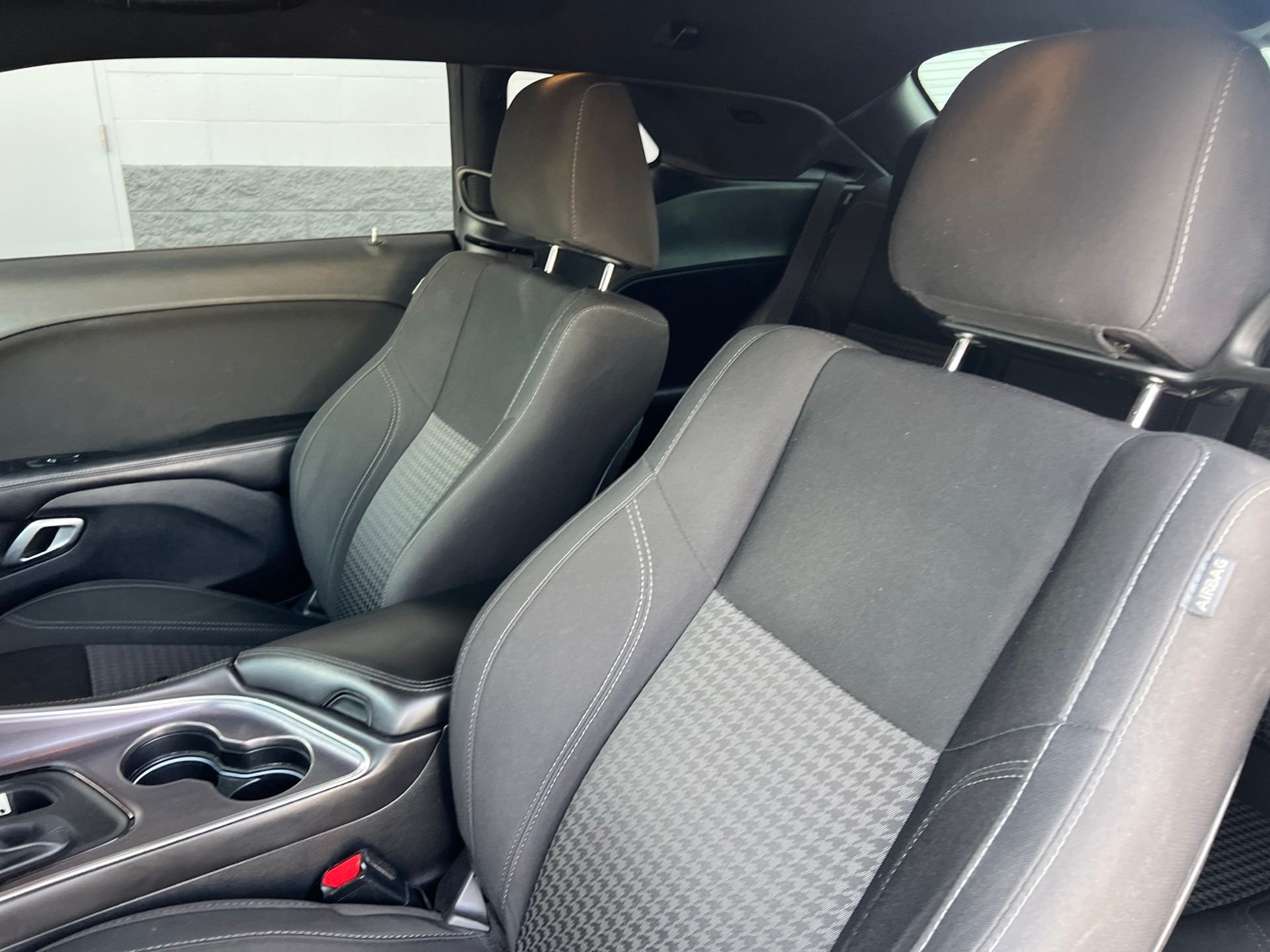 Used 2018 Black Dodge SXT image 18