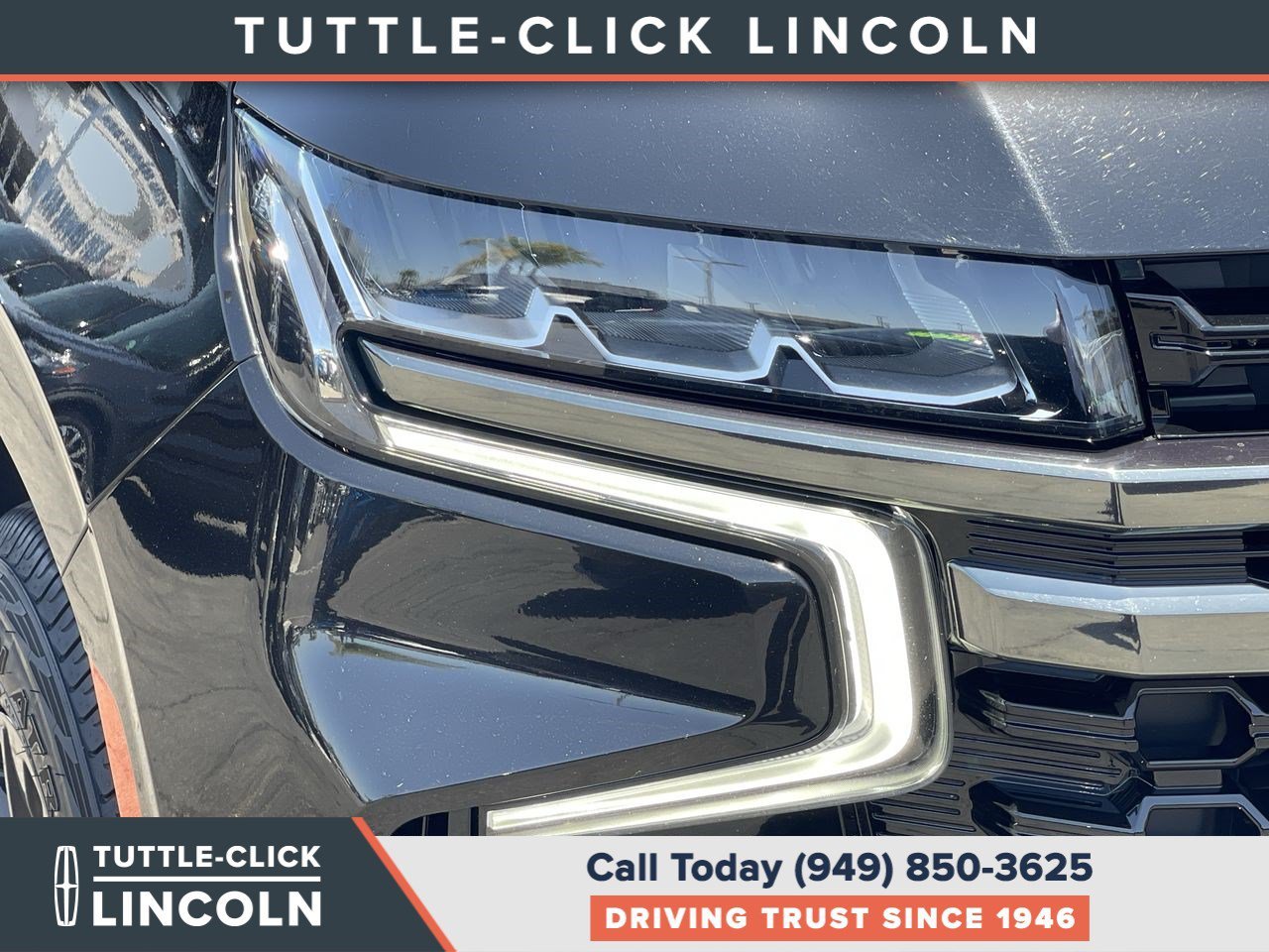 Used 2021 Black Chevrolet Z71 image 7