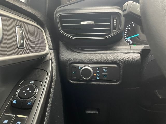 Used 2021 Oxford White Ford Base image 35