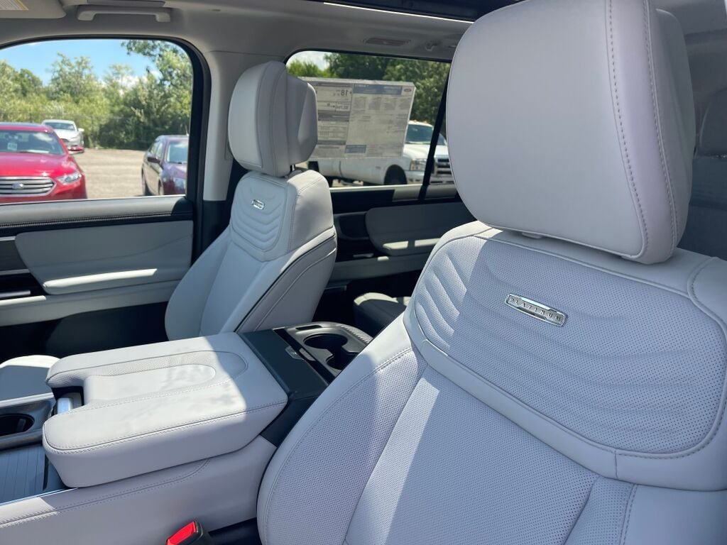 New 2026 Stone Blue Metallic Ford Platinum image 9