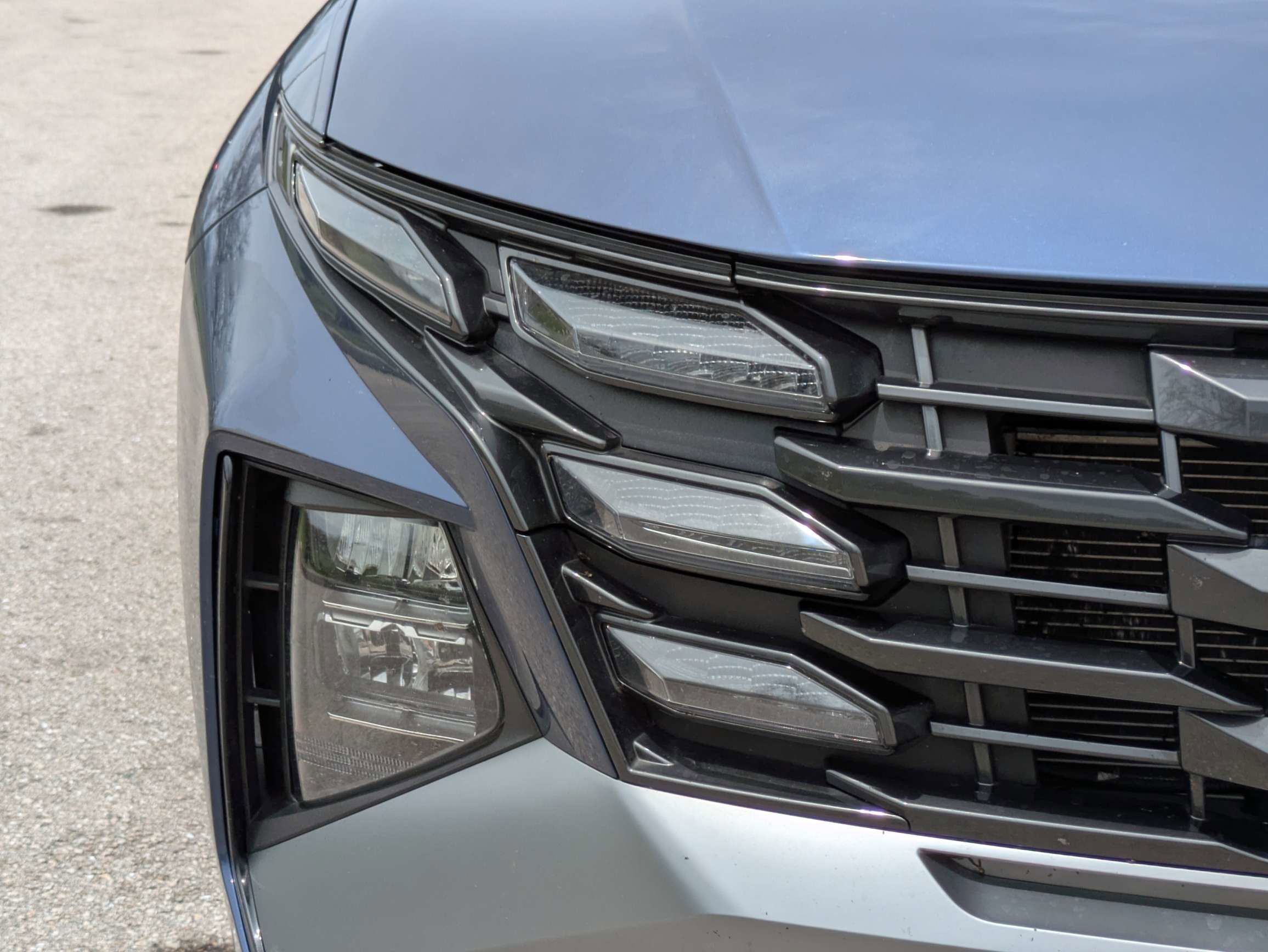 Used 2025 Atlantis Blue Hyundai SEL image 10