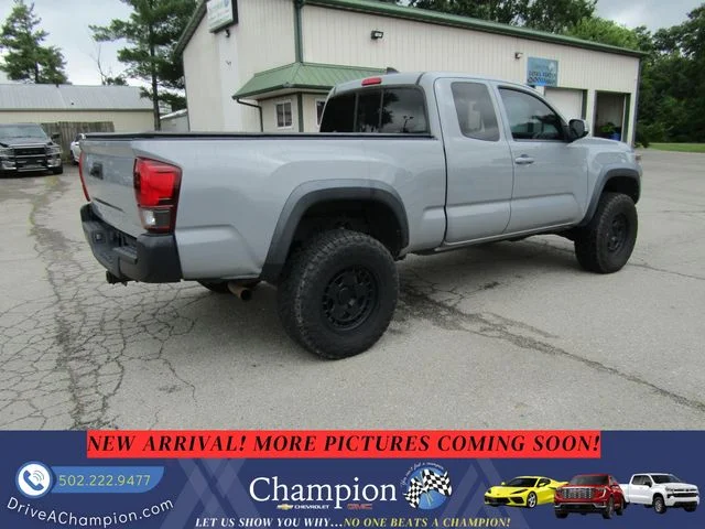 Used 2018 Gray Toyota TRD Off-Road image 4