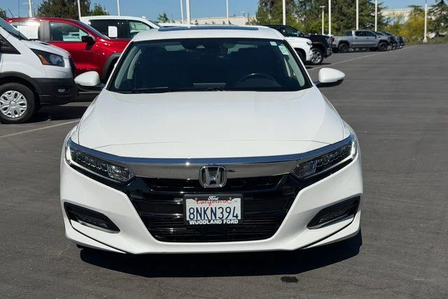 Used 2020 White Honda EX-L image 3