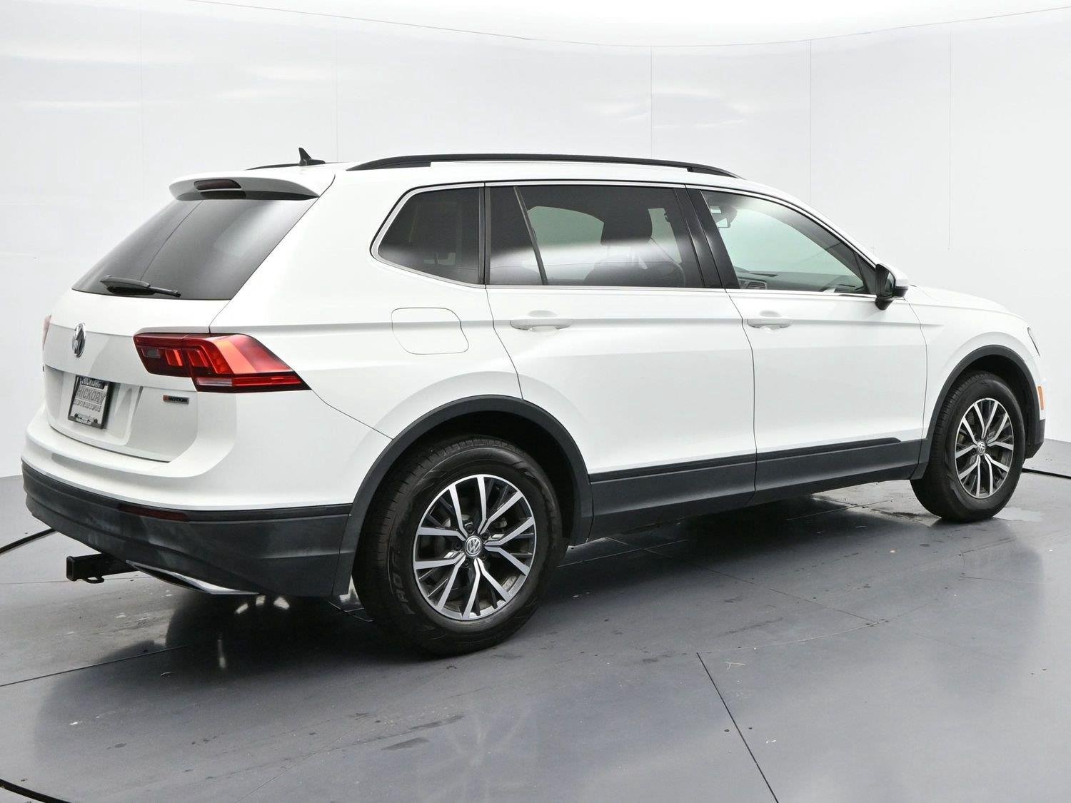 Used 2019 Pure White Volkswagen SEL image 7