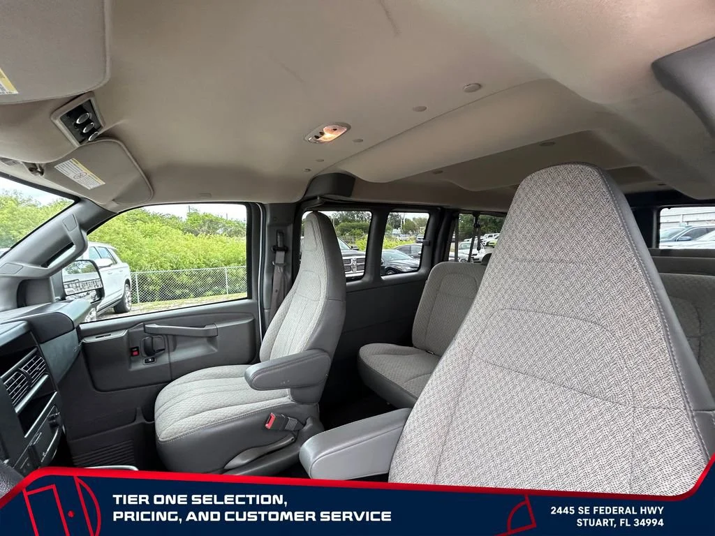 Used 2024 Summit White Chevrolet 1LT image 12