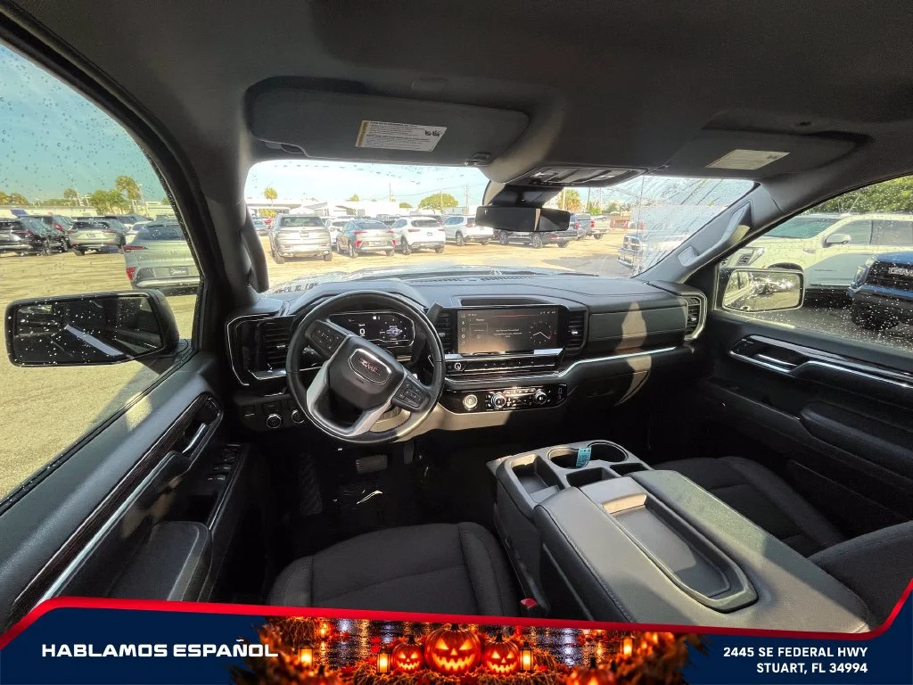 Used 2023 ONYX BLACK GMC Elevation image 28