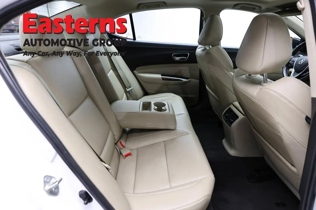 Used 2020 White Acura 2.4L image 23