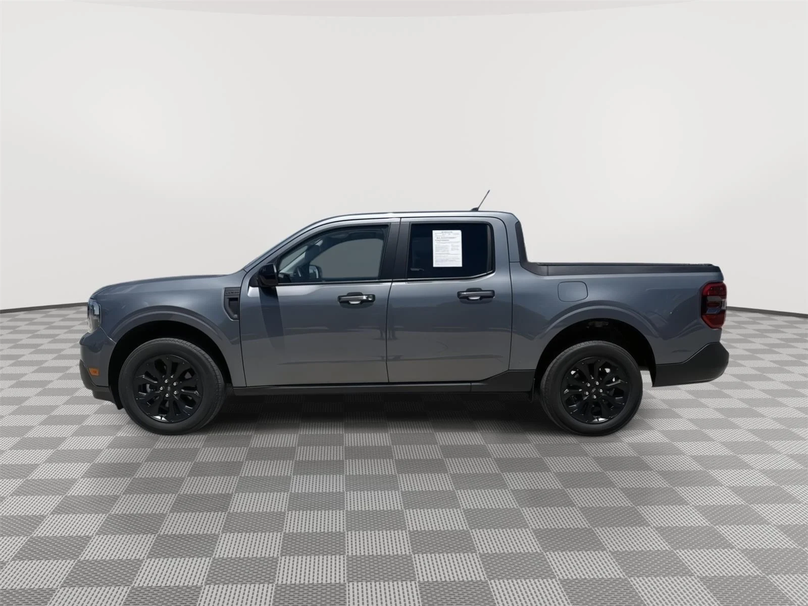 Certified Used 2024 Carbonized Gray Metallic Ford LARIAT image 4