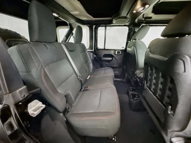 Used 2022 Black Jeep Unlimited Rubicon image 26