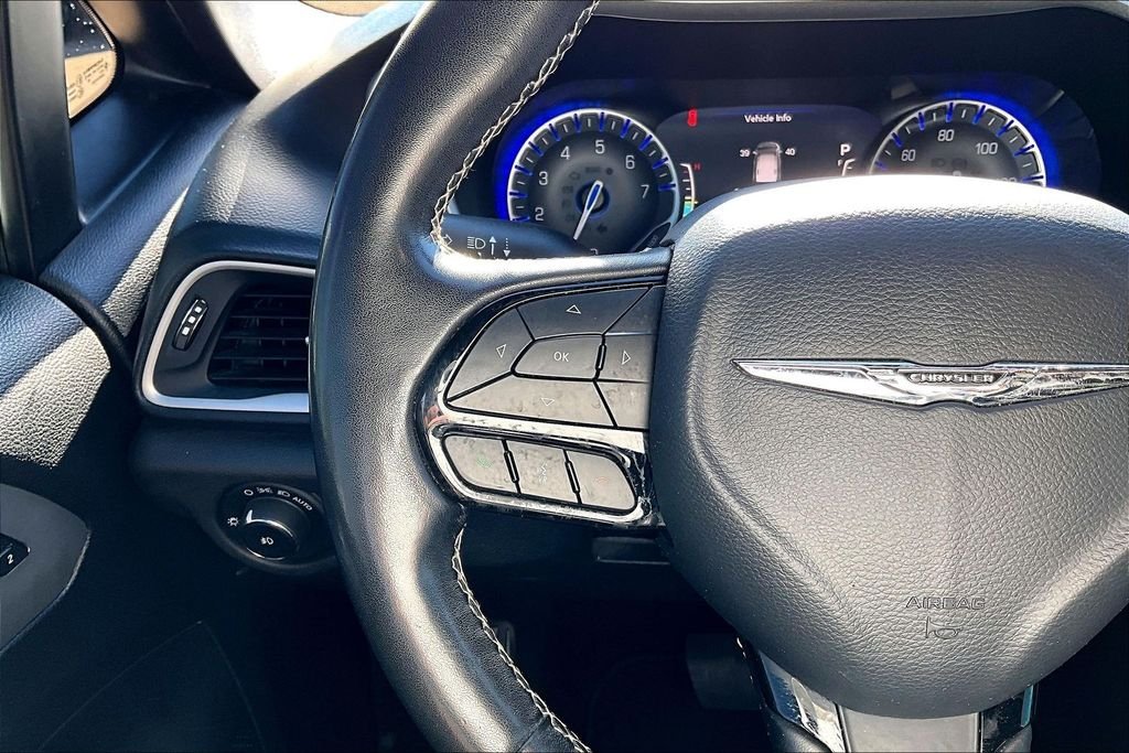 Used 2020 White Chrysler Touring L Plus image 20