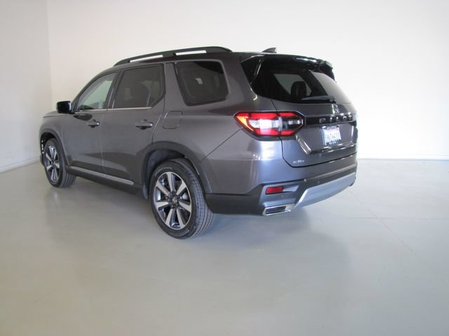 Certified Used 2025 Modern Steel Metallic Honda Touring image 23