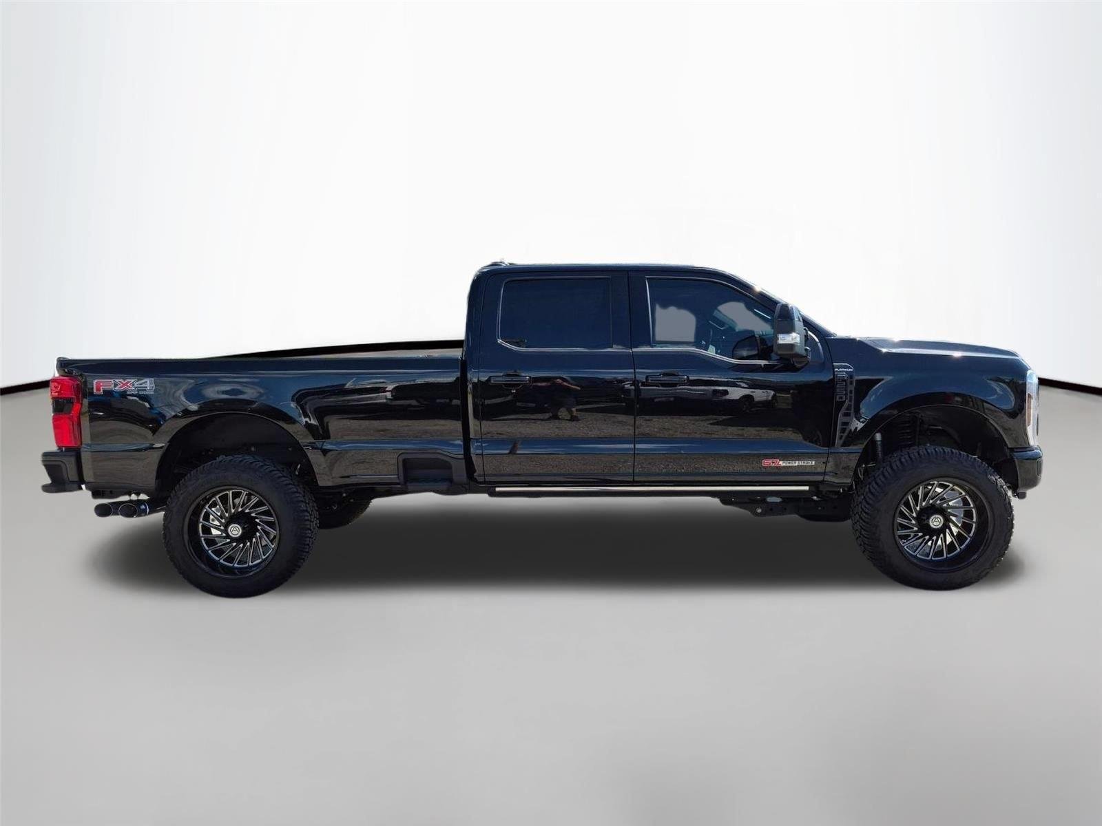 Used 2026  Ford Platinum image 4