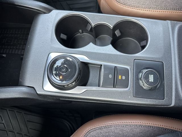 Used 2025 Red Ford Outer Banks image 23