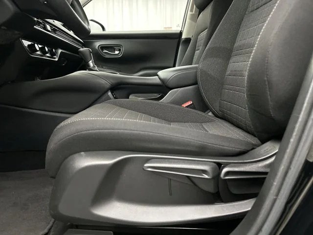 Used 2024 Black Honda LX image 17