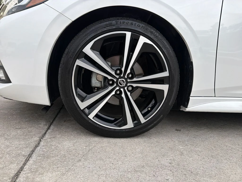 2023 Nissan Sentra SR - Photo 17