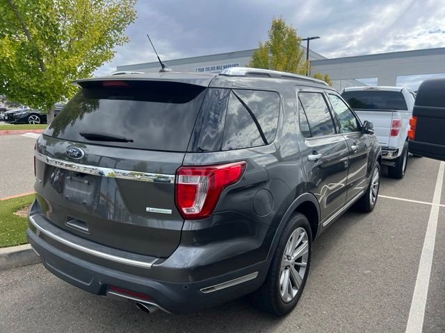 Used 2018 Gray Ford Limited image 5