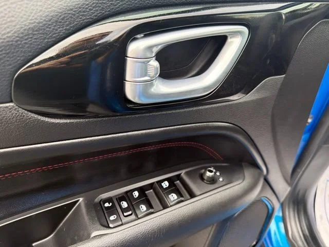 Used 2025 Blue Jeep Trailhawk image 27