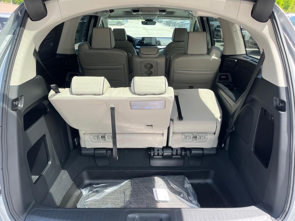 2026 Honda Odyssey Touring - Photo 13