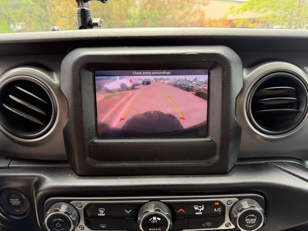 Used 2023 White/off-white Jeep Willys image 22