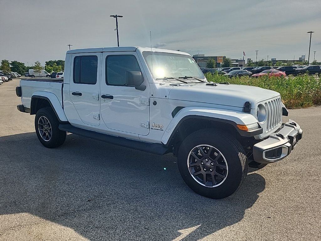 Used 2022 White Jeep Overland image 7