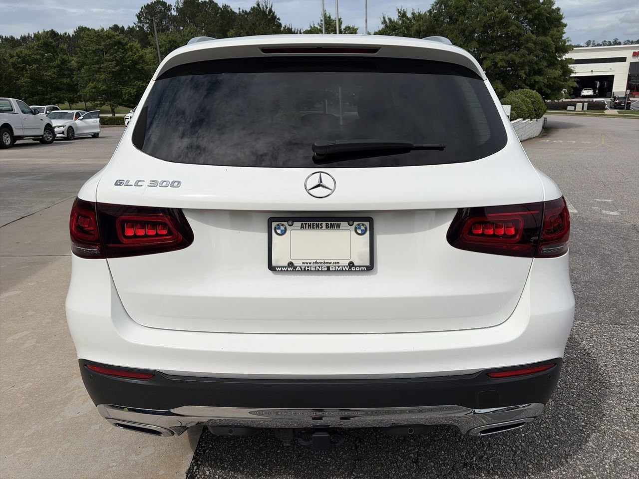 Used 2020 designo Diamond White Metallic Mercedes-Benz GLC 300 image 12